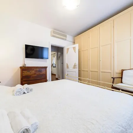 Doriana 2br 5px Freepark Jacuzzi *